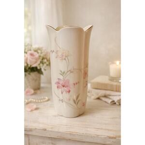 Japan Porcelain Vase Fine China Cottagecore Shabby Home Decor